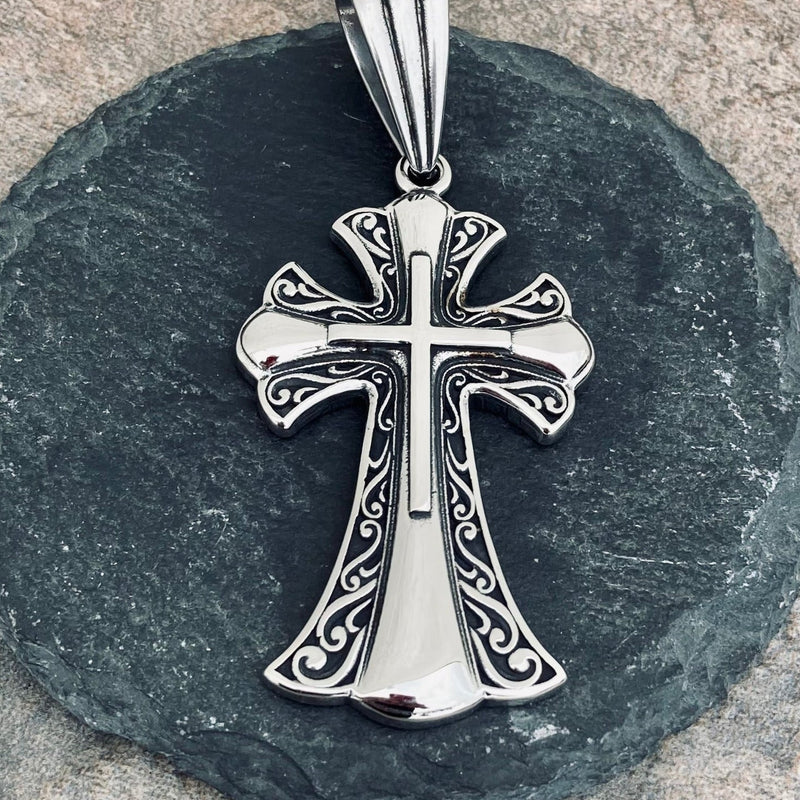 Sanity Jewelry Necklace 22” Silver Crusaders Cross Pendant - Necklace (691)