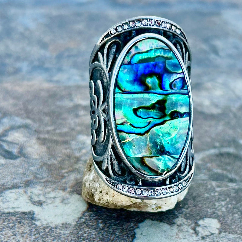 Sanity Steel Skull Ring The Looking Queen - Sea Shell - Silver w/White Stone - R193