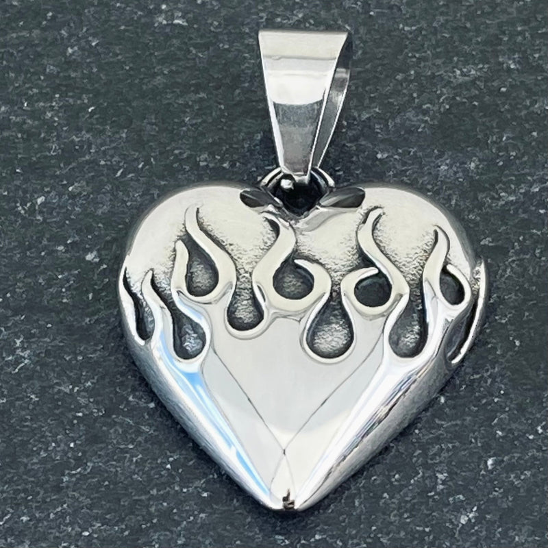 Sanity Jewelry Flaming Heart - Stainless -  SK2606 & Classic Rope Chain