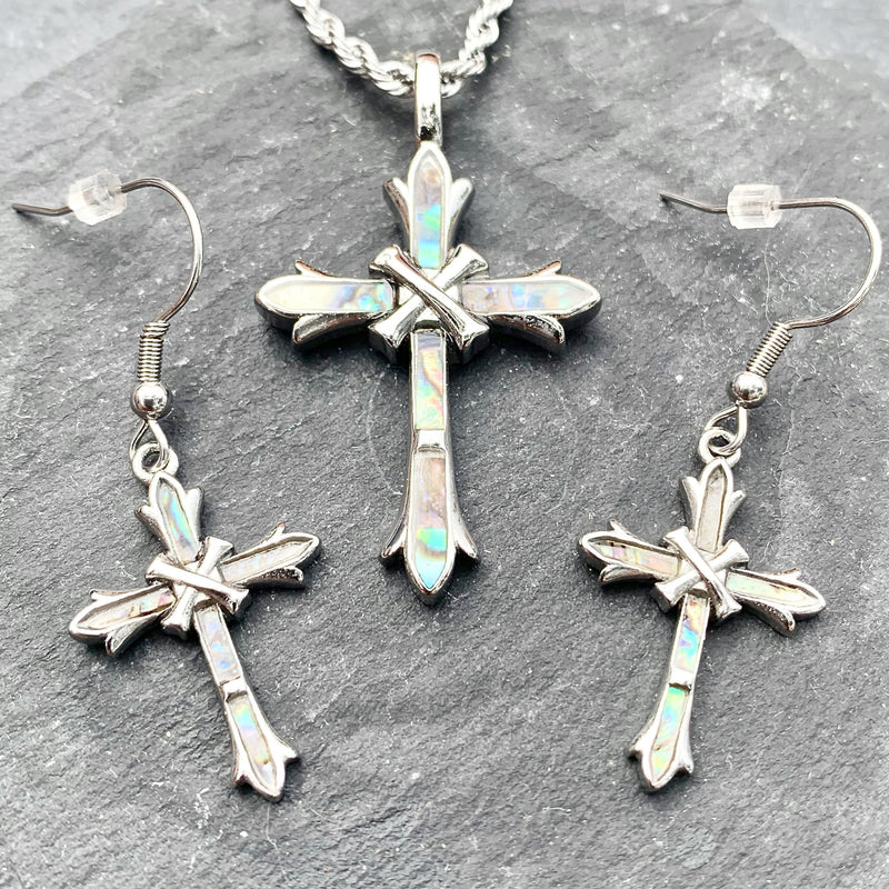 Sanity Jewelry Ladies Necklace Sea Shell - Cross Pendant & Chain SK2573