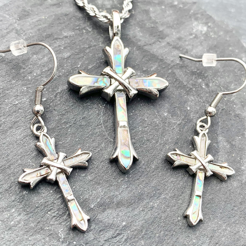 Sanity Jewelry Ladies Necklace Sea Shell - Cross Pendant & Chain SK2573