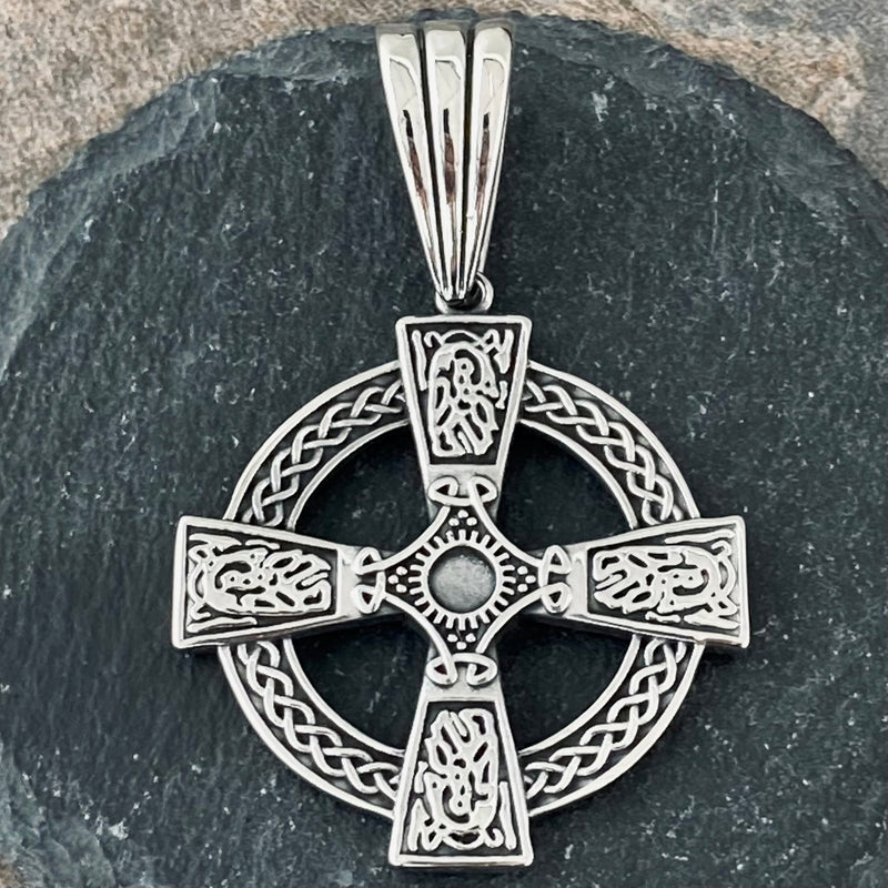 Sanity Jewelry Pendant "Sanity's Combo" - Viking - Celtic Cross (796) & Daytona Beach Chain 1/4 inch wide