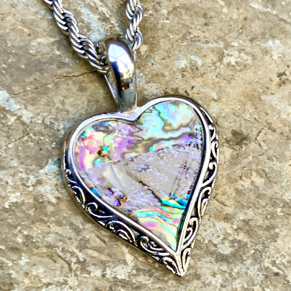 Sanity Jewelry Sea Shell - Heart Pendant & Chain SK2554