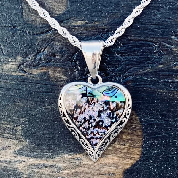 Sanity Jewelry Sea Shell - Mini Heart Pendant & Chain SK2554M