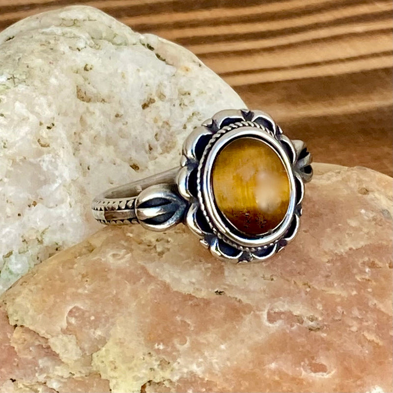 SANITY JEWELRY® Skull Ring Antique Cats Eye Stone Ring - Sizes 4-12 - R205