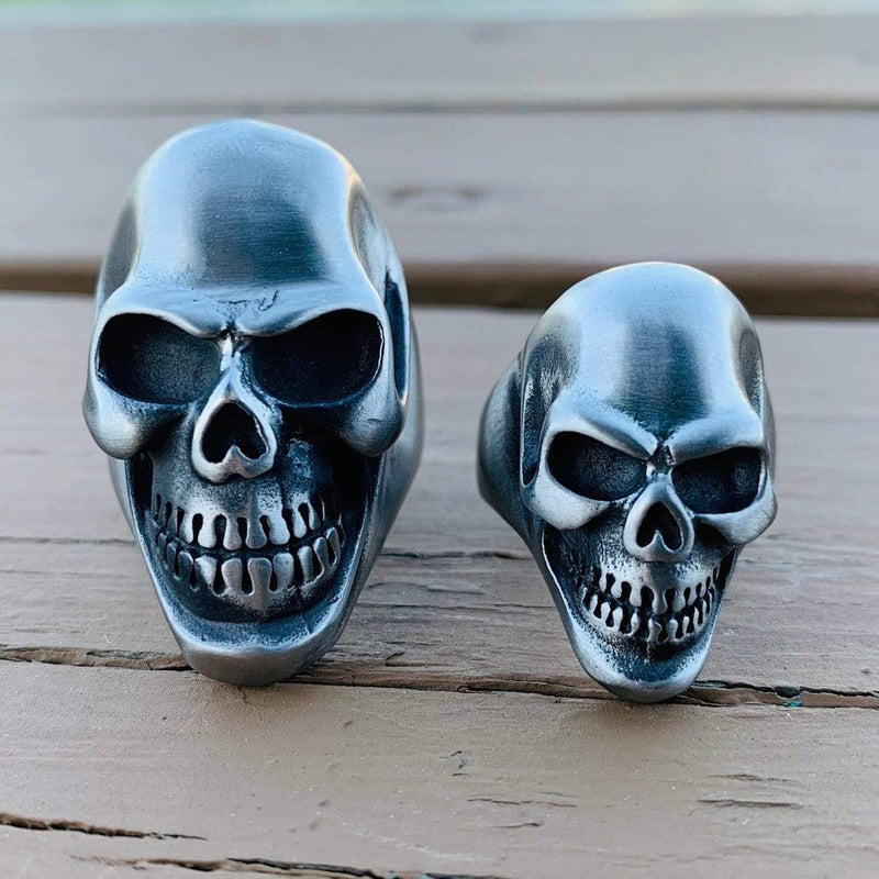 Sanity Jewelry Skull Ring Jimmy - Small - Skull Ring - Brushed Stainless Steel - Sizes 6-15 - R38