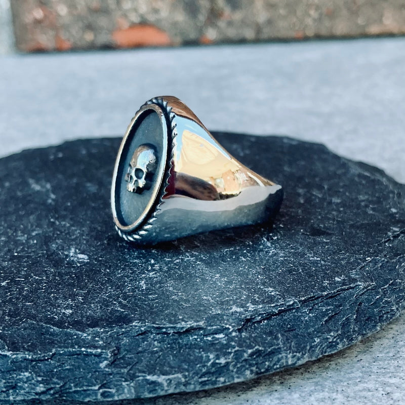 Sanity Jewelry Skull Ring Skull Portrait Ring - Mona Lisa - Sizes 5-11 - R150